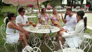 Vanderpump Villa 1. sezon 4. bölüm görseli