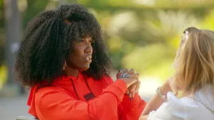 The Real Housewives of Beverly Hills 15. sezon 10. bölüm görseli