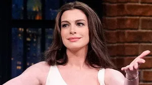 Late Night with Seth Meyers 13. sezon 113. bölüm görseli