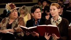 Two and a Half Men 6. sezon 5. bölüm görseli