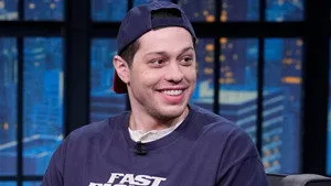Late Night with Seth Meyers 12. sezon 62. bölüm görseli