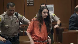Bling Ring: Hollywood Heist 1. sezon 3. bölüm görseli