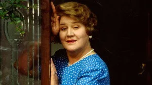 Keeping Up Appearances 2. sezon 3. bölüm görseli