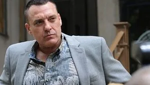 Hawaii Five-0 2. sezon 2. bölüm görseli