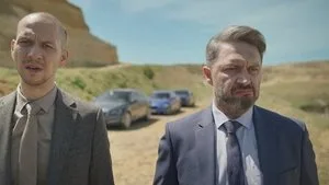 Uysallar 1. sezon 2. bölüm görseli
