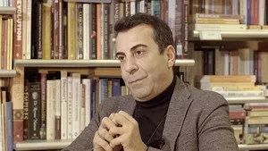 Tanrıçalar - Emre Karayel