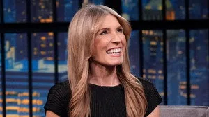 Late Night with Seth Meyers 13. sezon 75. bölüm görseli