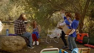 Wet Hot American Summer: Ten Years Later 1. sezon 2. bölüm görseli