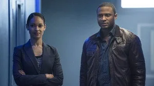 Arrow 2. sezon 16. bölüm görseli