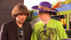 Zeke ve Luther 1. sezon 1. bölüm görseli