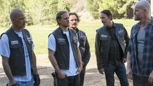Sons of Anarchy 7. sezon 10. bölüm görseli