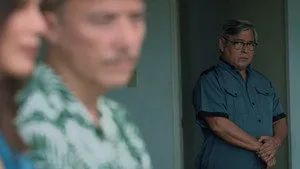 Dirty Linen 2. sezon 2. bölüm görseli