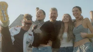 Los Tinelli 1. sezon 1. bölüm görseli