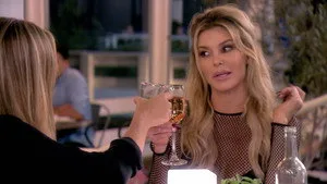 The Real Housewives of Beverly Hills 9. sezon 17. bölüm görseli