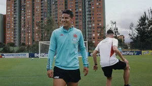 James Hayata Karşı