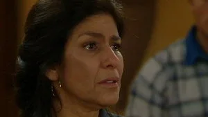 Esmeralda 1. sezon 34. bölüm görseli