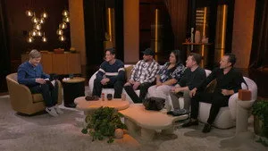 Tyler Henry ile Öbür Dünyadan Canlı Yayın 1. sezon 19. bölüm görseli