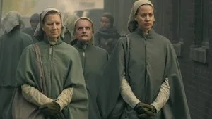 The Handmaid's Tale 3. sezon 2. bölüm görseli