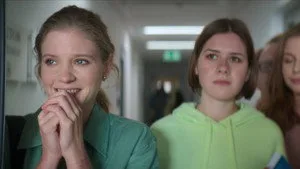 Family Secrets 1. sezon 6. bölüm görseli