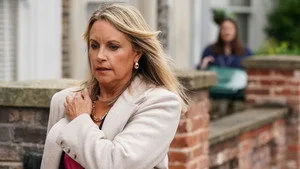 EastEnders 41. sezon 195. bölüm görseli