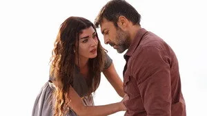 Uzak Şehrin Masalı 1. sezon 2. bölüm görseli