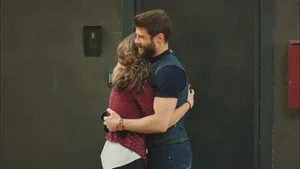 Bir Deli Rüzgar 1. sezon 6. bölüm görseli