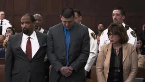 Killer Inside: The Mind of Aaron Hernandez 1. sezon 3. bölüm görseli