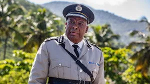 Death in Paradise 13. sezon 6. bölüm görseli