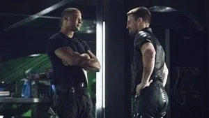 Arrow 4. sezon 7. bölüm görseli