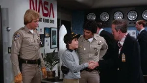 CHiPs 6. sezon 15. bölüm görseli