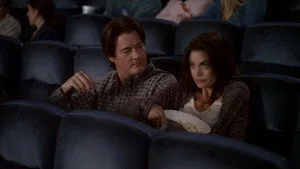 Desperate Housewives 2. sezon 19. bölüm görseli