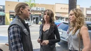 Sons of Anarchy 7. sezon 1. bölüm görseli