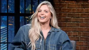 Late Night with Seth Meyers 13. sezon 7. bölüm görseli