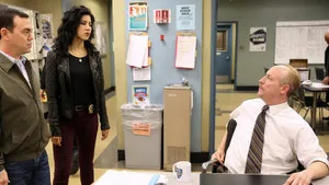 Brooklyn Nine-Nine 1. sezon 18. bölüm görseli