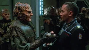 Babylon 5: Başlangıç 5. sezon 17. bölüm görseli