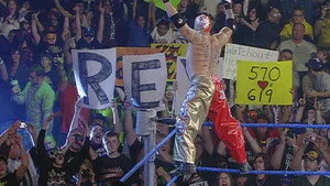 WWE Friday Night SmackDown 10. sezon 2. bölüm görseli