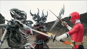 Power Rangers 18. sezon 7. bölüm görseli