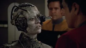 Star Trek: Voyager 4. sezon 1. bölüm görseli