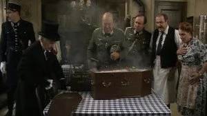 'Allo 'Allo! 8. sezon 1. bölüm görseli