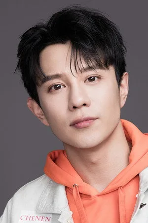 杨彤