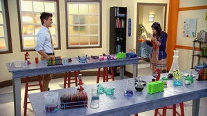 Every Witch Way 2. sezon 3. bölüm görseli