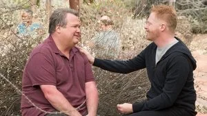 Modern Family 9. sezon 17. bölüm görseli