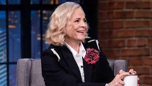 Late Night with Seth Meyers 13. sezon 39. bölüm görseli