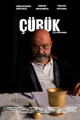 Çürük (2025) posteri