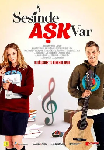 Sesinde Aşk Var (2019) posteri
