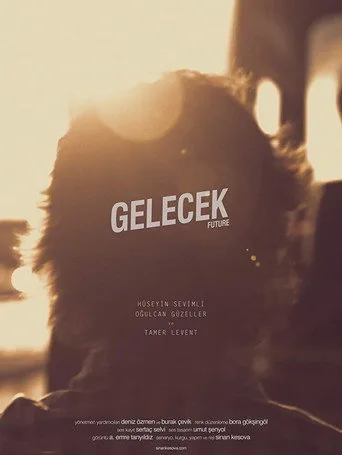 Gelecek (2015) posteri