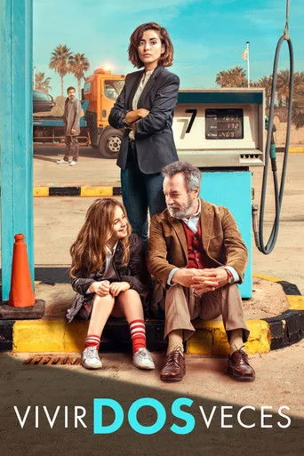 İkikez Yaşa Birkez Sev (2019) posteri