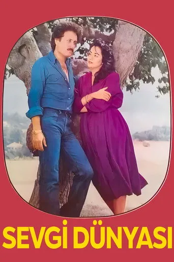 Sevgi Dünyası (1980) posteri