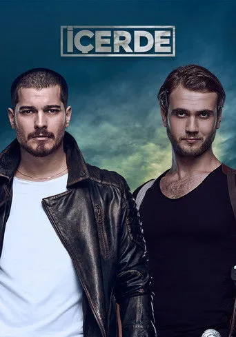 İçerde (2016) posteri