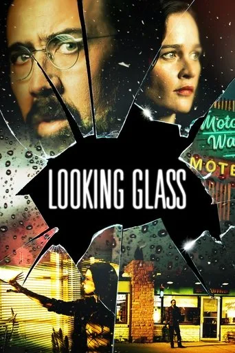 Looking Glass (2018) posteri